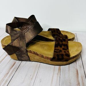 Natural Reflections Women's Brown Leopard Wedge Shoe Size 9